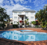 Earls Court Motel  Apartments - Palm Beach Accommodation