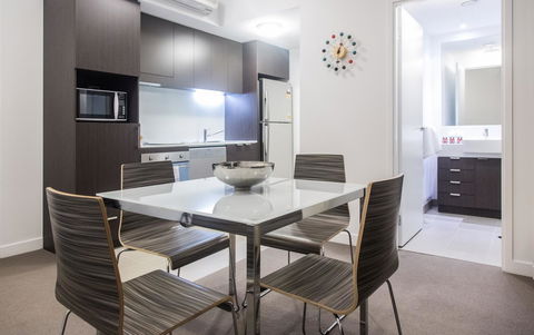 M&A Apartments - Palm Beach Accommodation 31