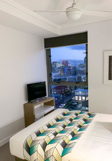 M&A Apartments - Palm Beach Accommodation 21