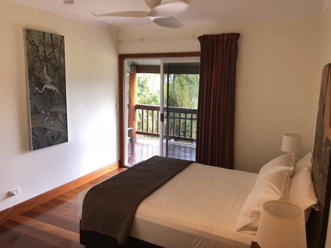 Daintree Manor B&B - Palm Beach Accommodation 1