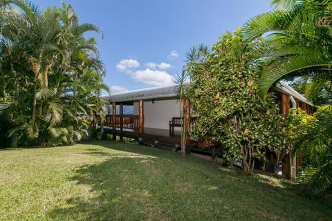 Daintree Manor B&B - Palm Beach Accommodation 21