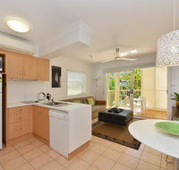 Port Douglas Apartments - Palm Beach Accommodation