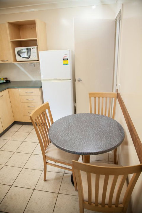 Eastgate On The Range Motel - Palm Beach Accommodation 43