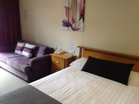 Eastgate On The Range Motel - Palm Beach Accommodation 33