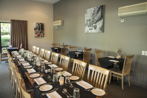 Eastgate On The Range Motel - Palm Beach Accommodation 27