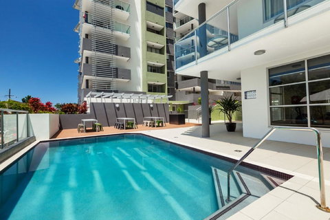 Quest Breakfast Creek - Palm Beach Accommodation 0