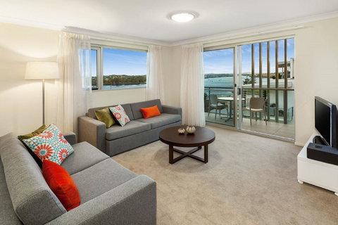 Quest Breakfast Creek - Palm Beach Accommodation 1