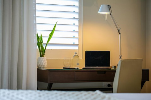 The Point Brisbane Hotel - Palm Beach Accommodation 24