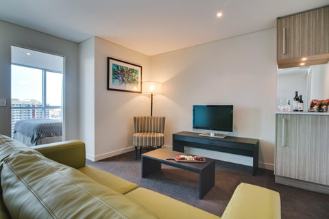 The Point Brisbane Hotel - Palm Beach Accommodation 22