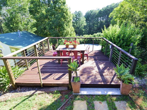 Apple Tree Cottage Montville - Palm Beach Accommodation 12