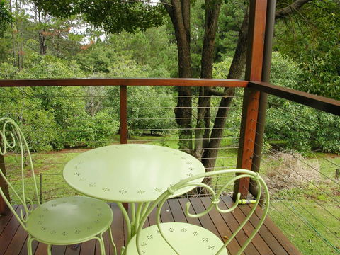 Apple Tree Cottage Montville - Palm Beach Accommodation 20