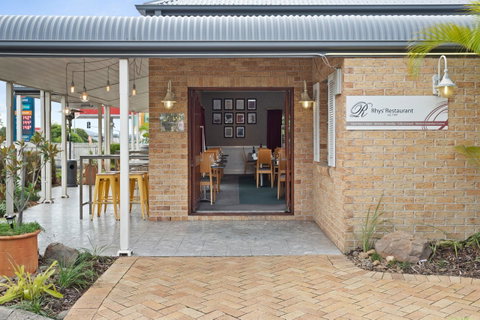 Coopers Colonial Motel - Palm Beach Accommodation 22