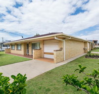 Lowset Sweetie Central to Everything - Partridge St Bongaree - Palm Beach Accommodation