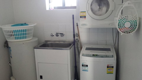 Cloud 8 On Welsby - Palm Beach Accommodation 10