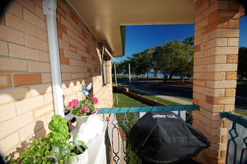 Cloud 8 On Welsby - Palm Beach Accommodation 21