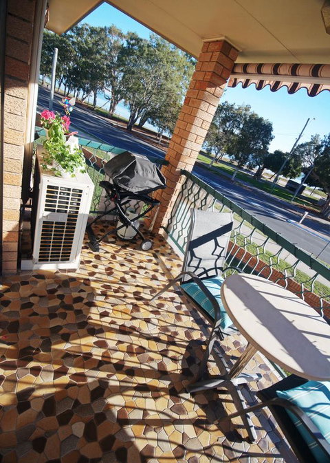Cloud 8 On Welsby - Palm Beach Accommodation 19