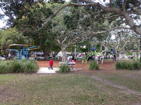 Keith\'s Place, 1 Of The 3 Most Popular Units On Bribie - Palm Beach Accommodation 37