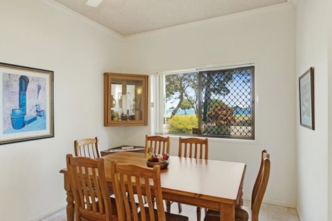 Keith\'s Place, 1 Of The 3 Most Popular Units On Bribie - Palm Beach Accommodation 26