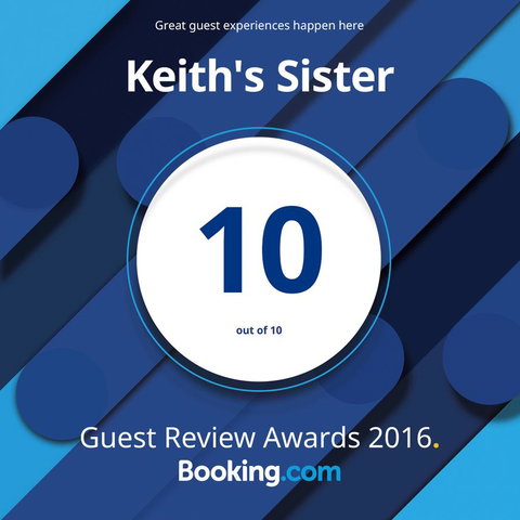 Keith's Sister - Palm Beach Accommodation 1