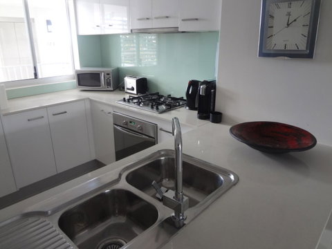 Keith's Sister - Palm Beach Accommodation 20