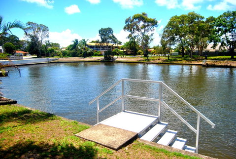 Bribie Waterways Motel - Palm Beach Accommodation 39