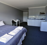 Bribie Island Square - Palm Beach Accommodation