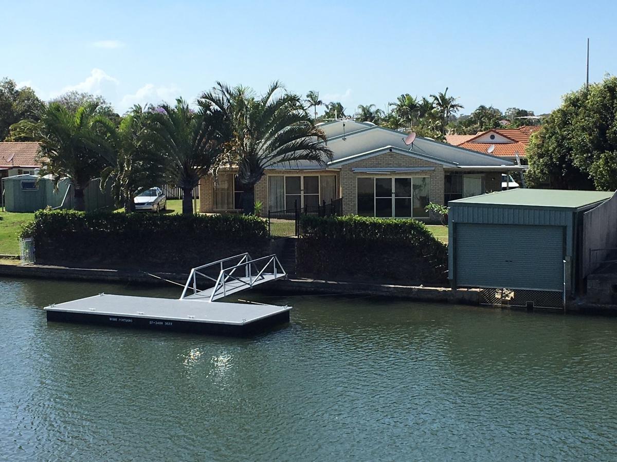 Bribie Island QLD Palm Beach Accommodation