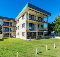 Great Views ground floor unit Clearview Apartments South Esplande Bongaree - Palm Beach Accommodation