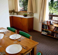 11 Townsend Street Jindabyne - Palm Beach Accommodation