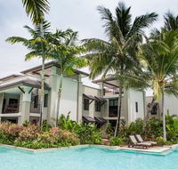 131 Sea Temple Luxury Swimout Apt. - Palm Beach Accommodation
