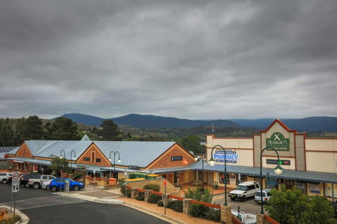 19 Lakeview Plaza - Palm Beach Accommodation 2