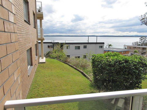 2 'Highpoint' 4 Magnus Street - Two Bedroom Unit Close To Nelson Bay CBD - Palm Beach Accommodation 1