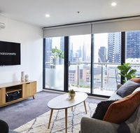2 Bdrm 2 Bthrm Apt With Parking in Central CBD - Palm Beach Accommodation