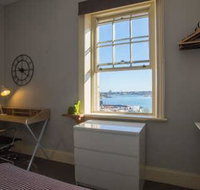 2 Bedroom Harbour View at the Rocks heart of CBD - Palm Beach Accommodation