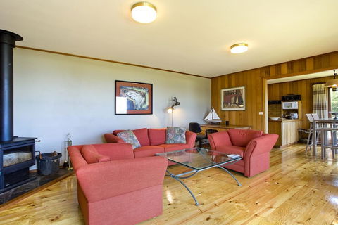 2 Degrees Of Separation - Palm Beach Accommodation 1