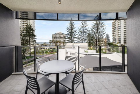 CASSA VUE - Cozy Apartments Managed By The Cassa - Palm Beach Accommodation 2