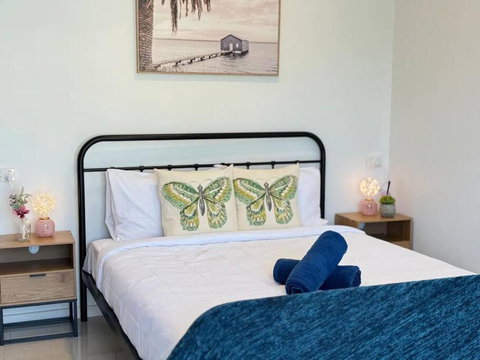 Convenient 2 Bedroom House Unit In Salisbury - Palm Beach Accommodation 1