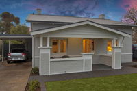 Book Colonel Light Gardens Accommodation Vacations Palm Beach Accommodation Palm Beach Accommodation