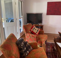 3 Bedroom Character Home Near CBD - Palm Beach Accommodation