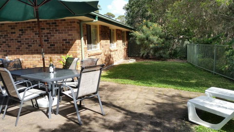 3 MELALEUCA - Palm Beach Accommodation 1