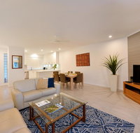 328 Beaches - Palm Beach Accommodation