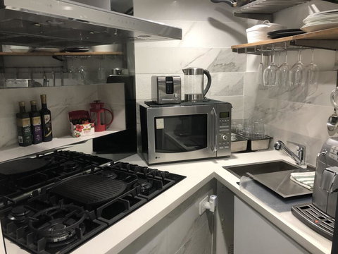 51 Beachcomber Avenue Brahmini Lodge - Palm Beach Accommodation 3