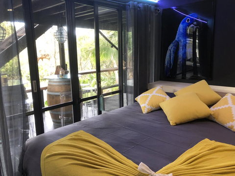 51 Beachcomber Avenue Brahmini Lodge - Palm Beach Accommodation 2