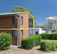 6 'Bahia' 47 Ronald Avenue - fantastic location with filtered water views - Palm Beach Accommodation