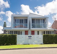 7 Judith Street - Stunning duplex with ducted air - Palm Beach Accommodation