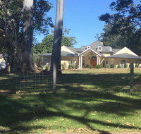 A Very French House - Palm Beach Accommodation