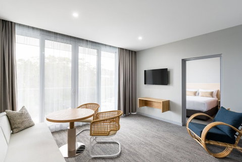 Abode Malua Bay - Palm Beach Accommodation 2