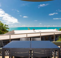 Absolute Airlie - Palm Beach Accommodation