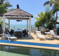 Absolute Beach Frontage Family Friendly Home away from home - Palm Beach Accommodation