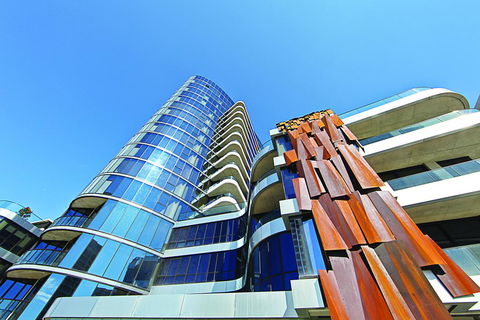 Accommodate Canberra- The Apartments Canberra City - Palm Beach Accommodation 1